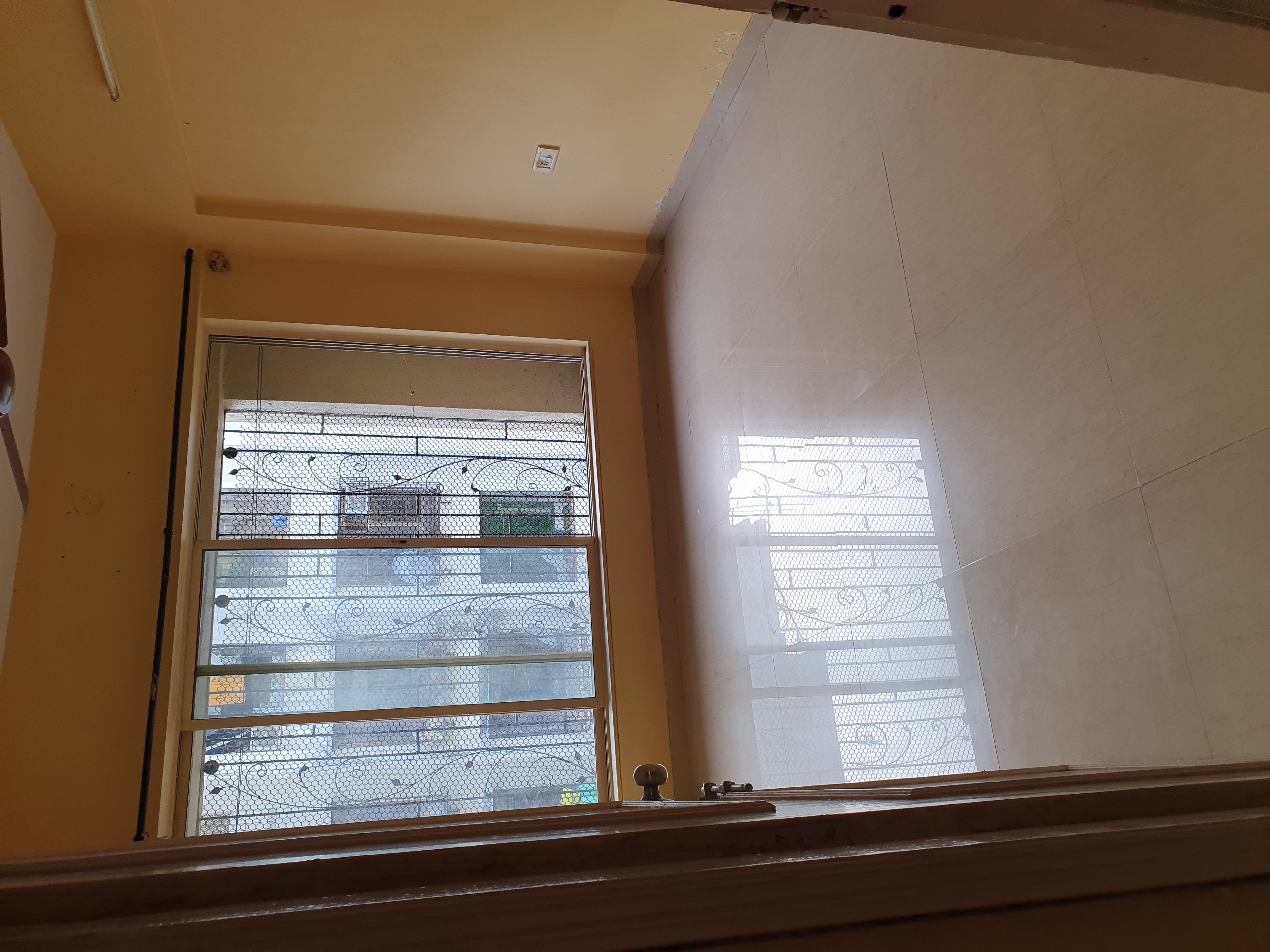 1 BHK Apartment For Sale in Kandivali West