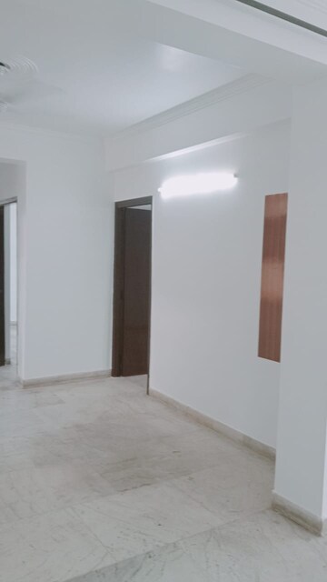 Room in 3 BHK Apartment at Palam – for Rent