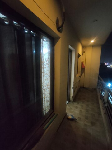 Living Room in 3 BHK Apartment at Sunshine Enclave, Vip Road – for Rent