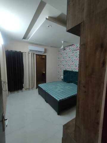 Bedroom in 3 BHK Apartment at Sunshine Enclave, Vip Road – for Rent