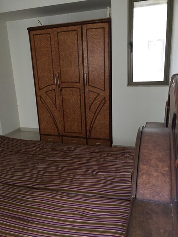 Room in 2 BHK Apartment at Lodha Splendora, Ghodbunder Road – for Rent