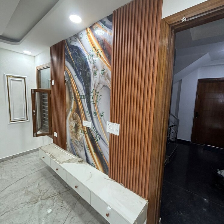 Room, new industrial township 5 3 Bedroom 1300 Sq.Ft. Builder Floor In New Industrial Township 5 Faridabad 9193415