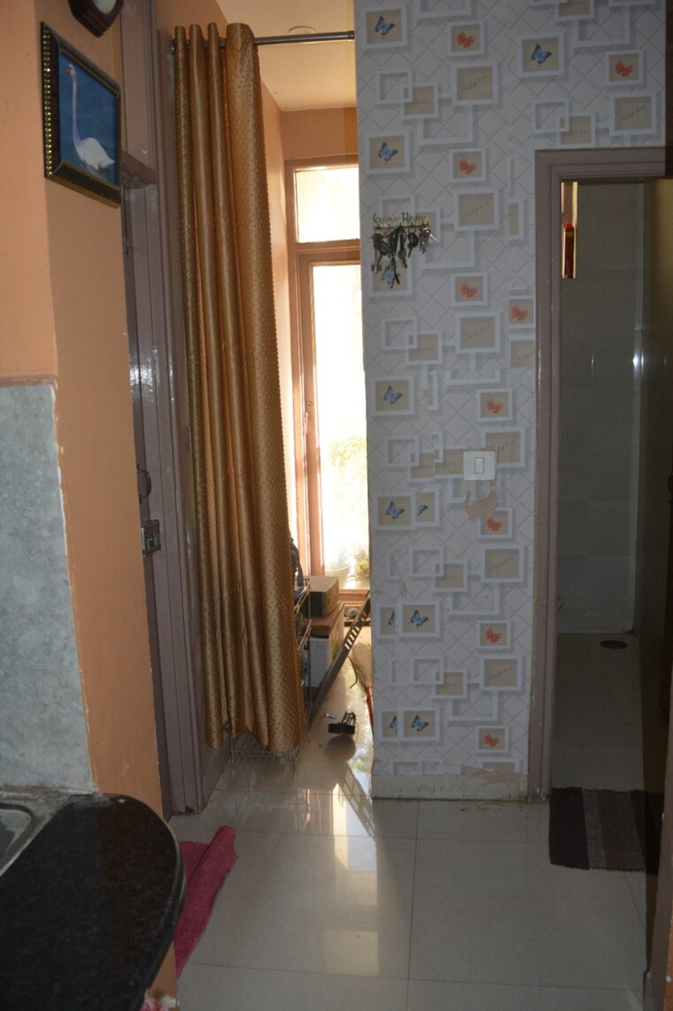Bathroom, pir machalla 3 Bedroom 1200 Sq.Ft. Apartment In Pir Machalla Zirakpur 9193397