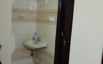 2 BHK Apartment For Rent in MSR Towers, Khairatabad