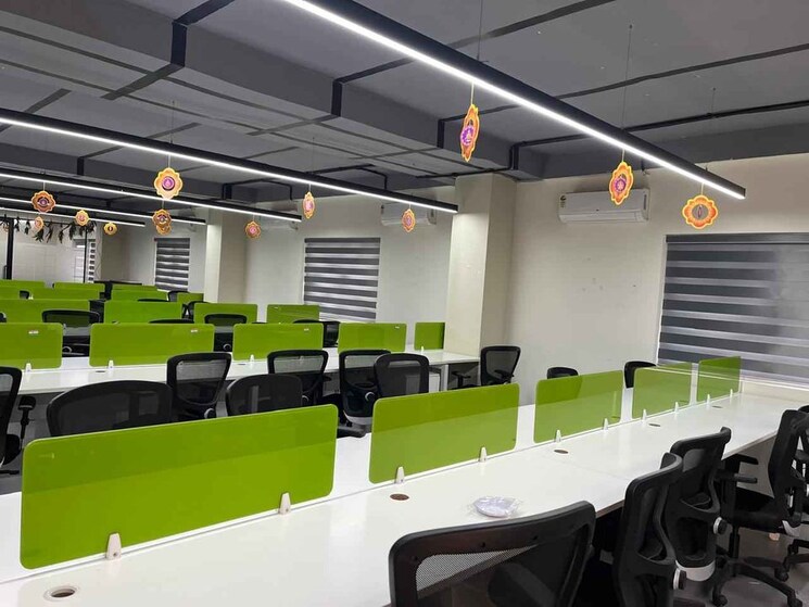 Team Area, viman nagar Commercial Office Space 3000 Sq.Ft. In Viman Nagar Pune 9193465