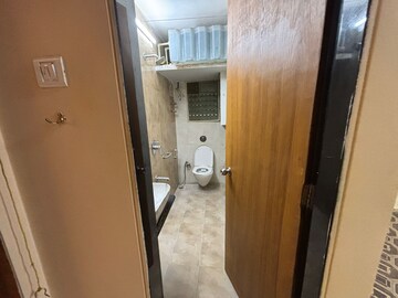Bathroom in Studio Apartment at Kandivali East – for Rent