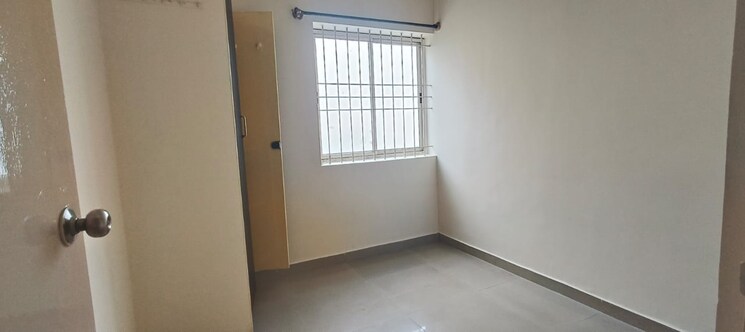 Room, pv-enclave 2 Bedroom 600 Sq.Ft. Builder Floor In Lb Shastri Nagar Bangalore 9193577