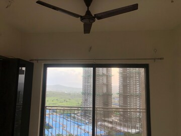 Room in 1 BHK Apartment at Shapoorji Pallonji Vanaha Springs, Bavdhan – for Rent