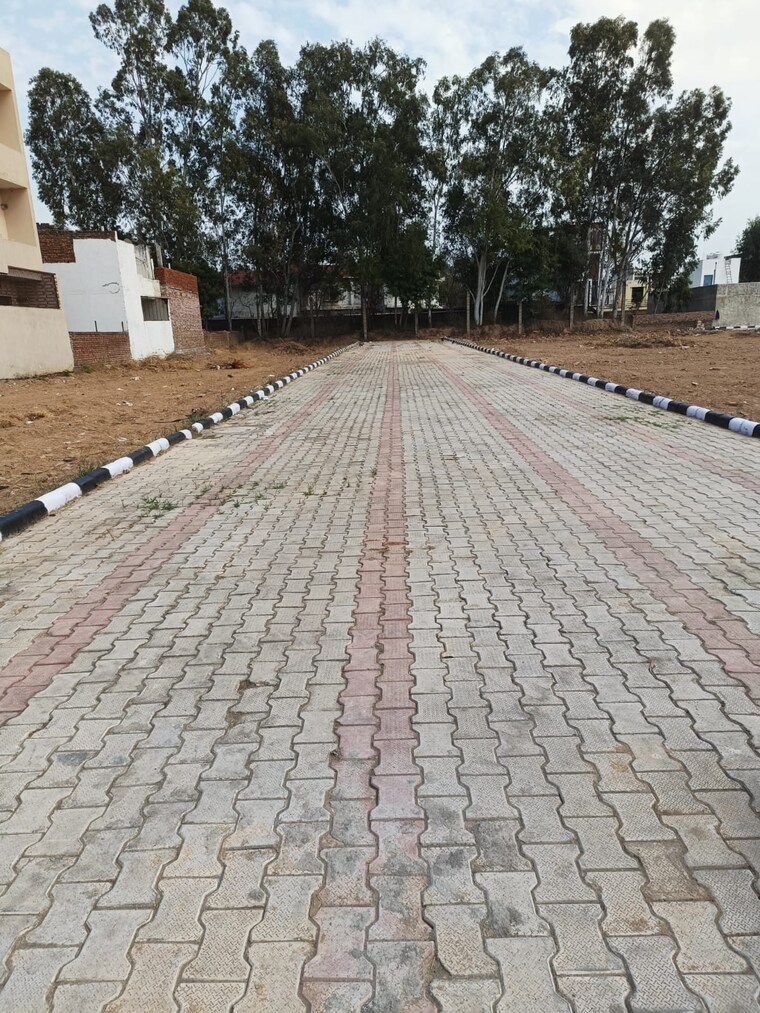 Exterior View, vip road  100 Sq.Yd. Plot In Vip Road Zirakpur 9193597