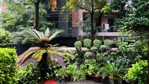 5 BHK Villa – Garden View at Neeti Bagh - for Sale