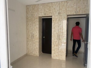 Room in 2 BHK Apartment at Signature The Serenas, Sohna Sector 36 – for Sale