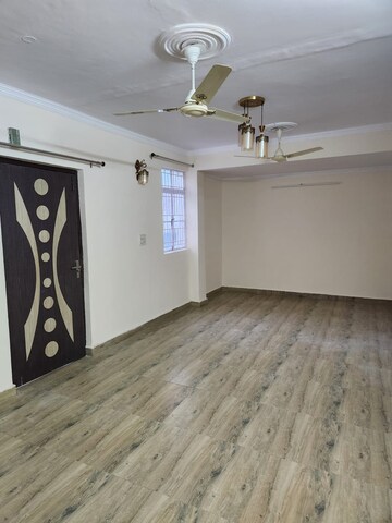 2 BHK Apartment For Rent in Sector 17 Dwarka