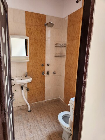 Bathroom in 2 BHK Apartment at Sector 17 Dwarka – for Rent