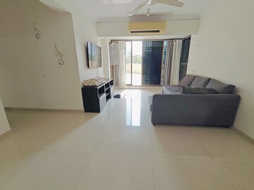 3 BHK Apartment For Rent in Lake Primrose, Powai