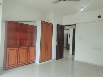 Room in 2 BHK Apartment at Marathon Nexzone, New Panvel – for Rent