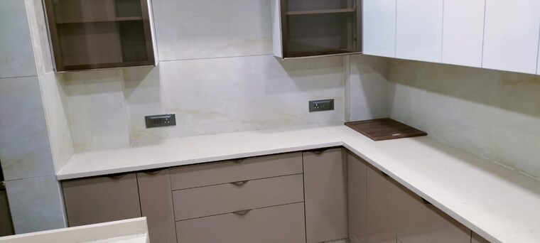 Kitchen, rwa-ba-block-ashok-vihar 3.5 Bedroom 1800 Sq.Ft. Apartment In Ashok Vihar Delhi 9193749