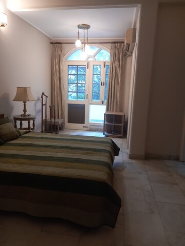 Bedroom in 3 BHK Builder Floor at Defence Colony – for Rent