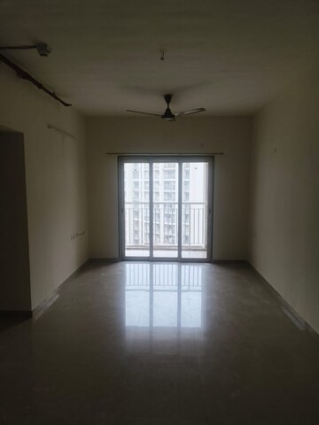 Room in 2 BHK Apartment at Indiabulls One Indiabulls Park, New Panvel – for Rent