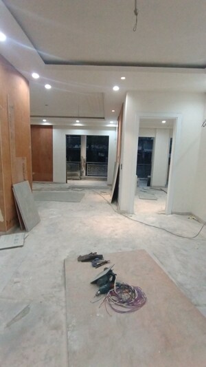 3.5 BHK Apartment For Sale in Model Town Phase 2