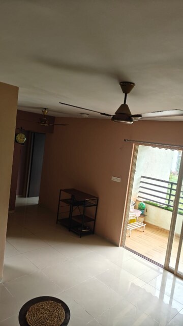 Furnished Amenities in 2 BHK Apartment at Karan Sara, Baner – for Rent