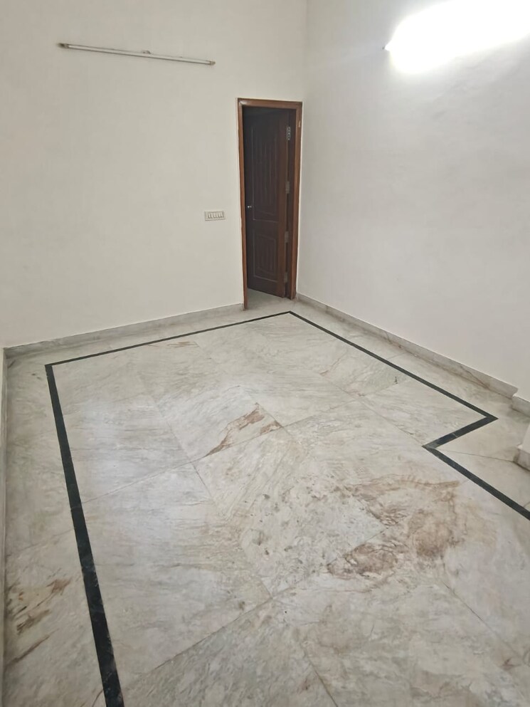 Room, bpl-apartments 1 RK 350 Sq.Ft. Builder Floor In Sector 48 Gurgaon 9191968