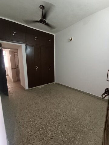 Room in 2.5 BHK Apartment at Kalkaji – for Sale