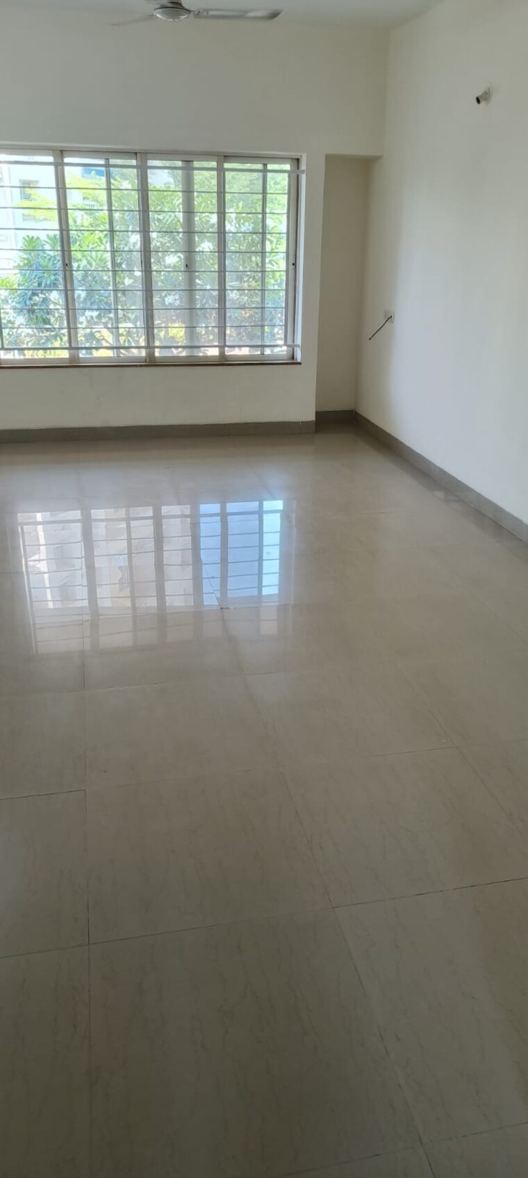 Room, kumar-palmgrove 3 Bedroom 1450 Sq.Ft. Apartment In Kondhwa Pune 9193677