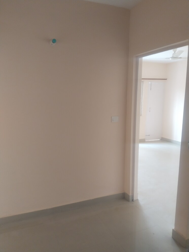 Room, gomti nagar 2 Bedroom 1200 Sq.Ft. Apartment In Gomti Nagar Lucknow 9193815