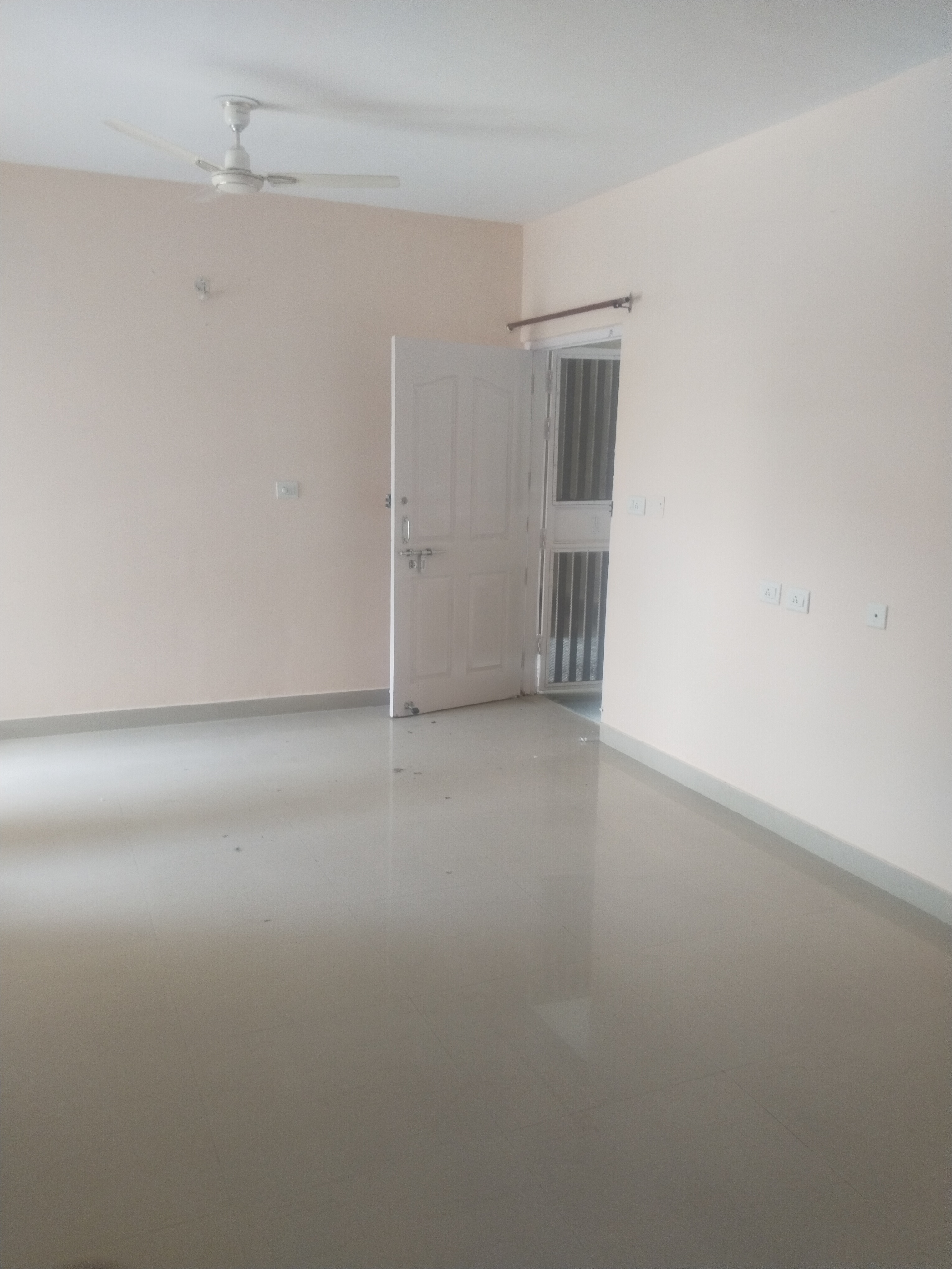 2 BHK + Pooja Room Apartment For Rent in Lucknow 