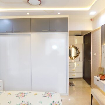 Furnished Amenities in 3 BHK Apartment at Platinum Life, Munshi Nagar – for Sale