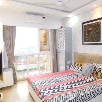Bedroom in 3 BHK Apartment at Platinum Life, Munshi Nagar – for Sale