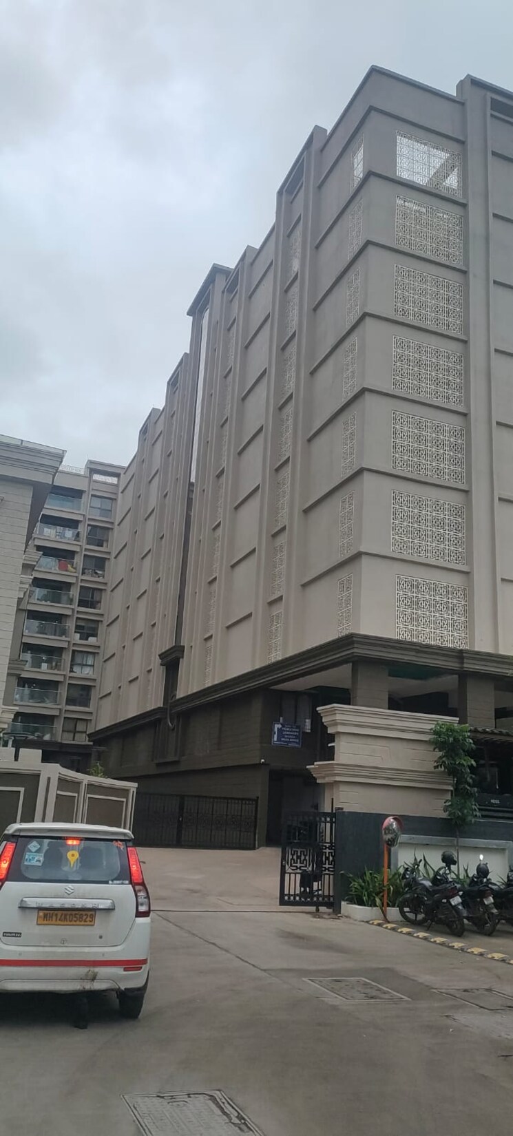 Exterior View, oxy-beaumonde 1 Bedroom 542 Sq.Ft. Apartment In Viman Nagar Pune 9193867