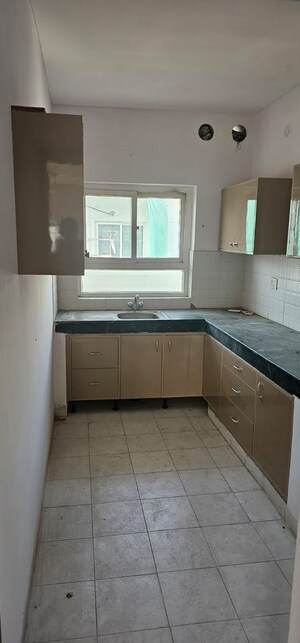 Kitchen in 3 BHK Builder Floor at BPTP Park Elite Floors, Sector 85 – for Sale