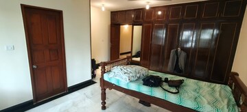 Bedroom in 3 BHK Apartment at Sindhi Colony Ulsoor, Halasuru – for Rent