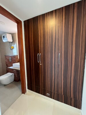 Furnished Amenities in 3 BHK Builder Floor at Ansal Sushant Lok I, Sector 43 – for Rent