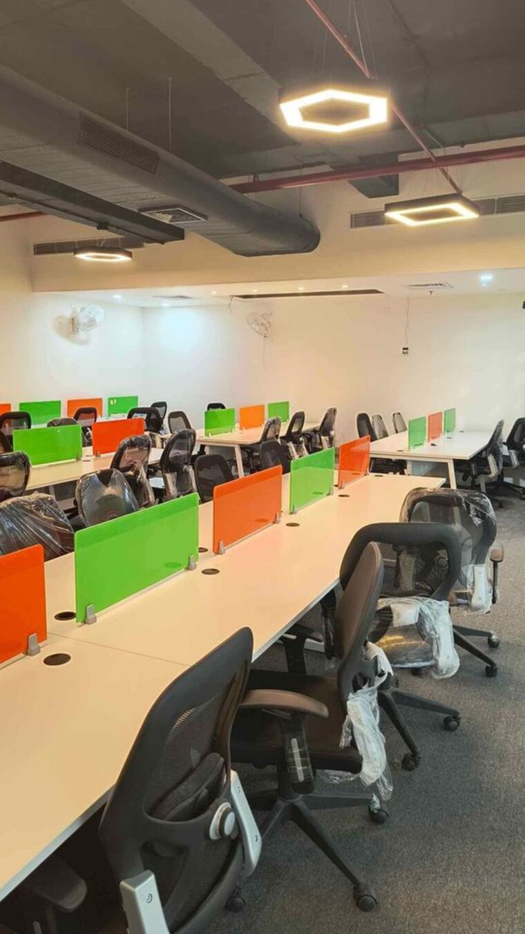 Team Area, aundh Commercial Office Space 2000 Sq.Ft. In Aundh Pune 9193920