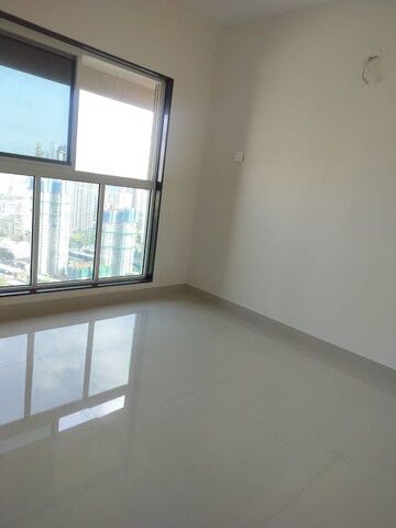 Room in 2 BHK Apartment at Worli – for Rent