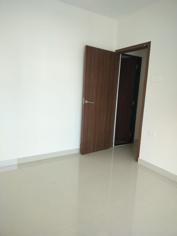 Room in 2 BHK Apartment at Worli – for Rent