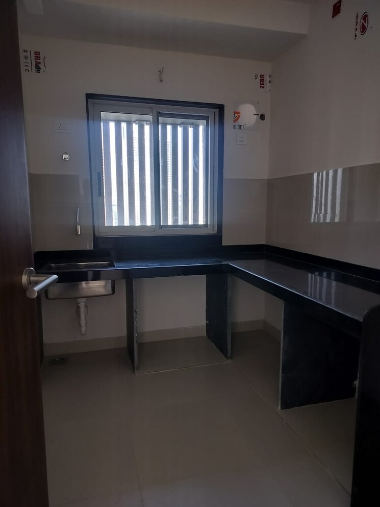 Kitchen, worli 2 Bedroom 650 Sq.Ft. Apartment In Worli Mumbai 9193962