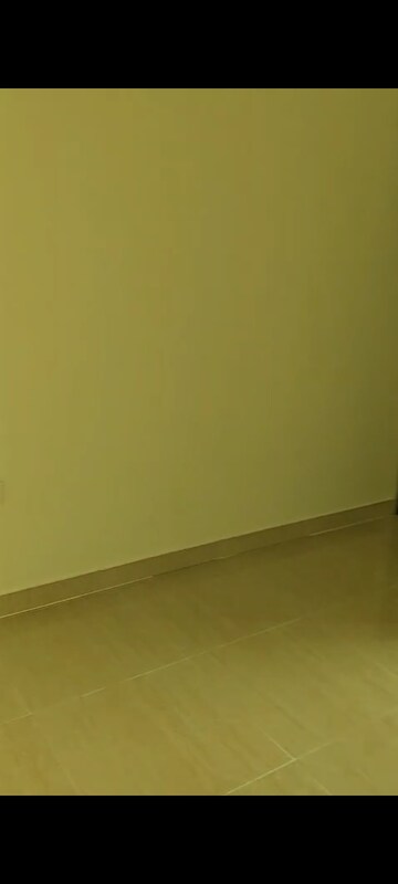 Room in 3 BHK Apartment at Gaur Saundaryam, Tech Zone 4 Greater Noida – for Rent
