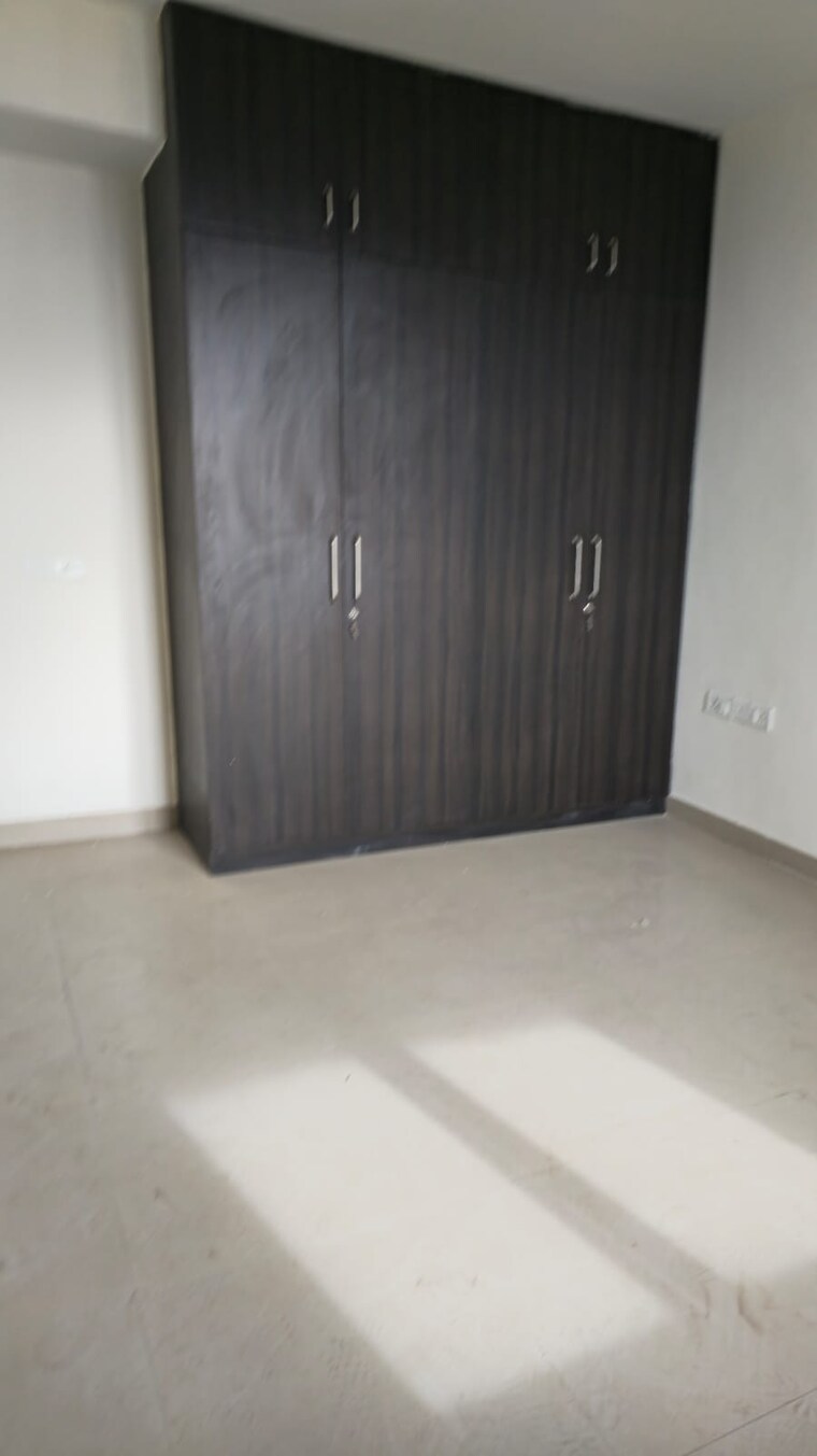 Room, emaar-the-enclave 3 Bedroom 1895 Sq.Ft. Apartment In Sector 66 Gurgaon 9193979