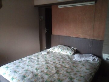 Bedroom in 4 BHK Apartment at Happy Valley, Manpada – for Rent