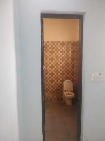 Furnished Amenities in 2 BHK Independent House at Sector 15 – for Rent