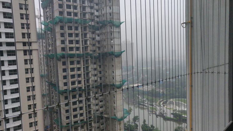 Bathroom, kalpataru-immensa 1 Bedroom 450 Sq.Ft. Apartment In Kolshet Road Thane 9194137