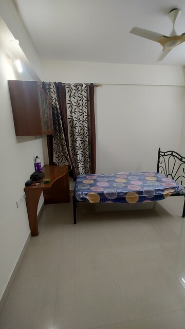 Bedroom in 2 BHK Apartment at Rustam Bagh Layout – for Rent