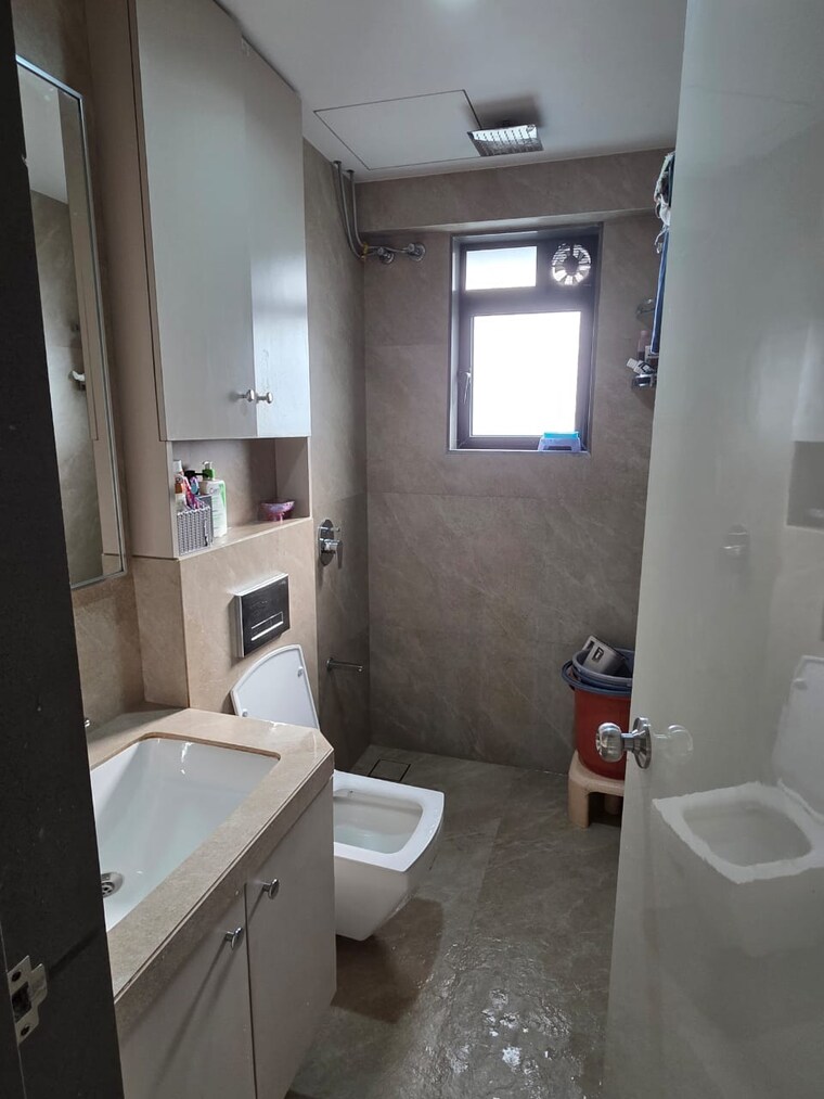 Bathroom, mount-casa 2 Bedroom 1007 Sq.Ft. Apartment In Uthalsar Thane 9194155