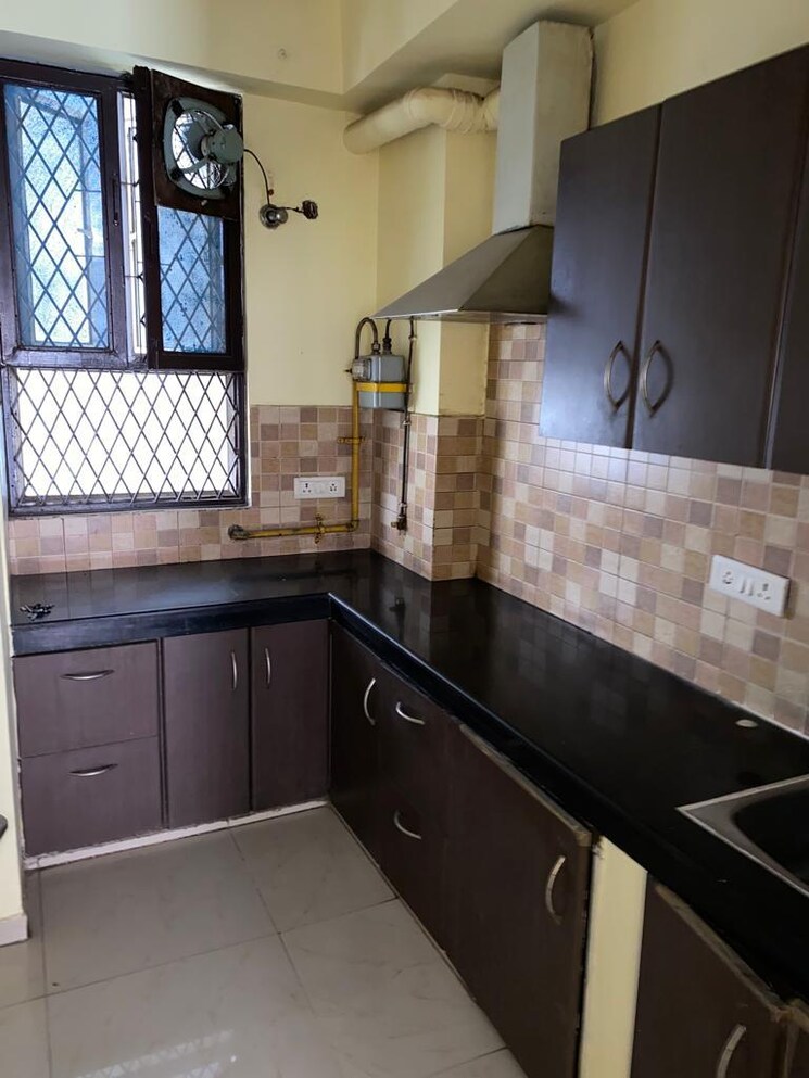 Kitchen, leela-homes 2 Bedroom 1175 Sq.Ft. Apartment In Vaibhav Khand Ghaziabad 9194171