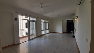 2 BHK Apartment For Sale in Jaypee Moon Court, Jaypee Greens