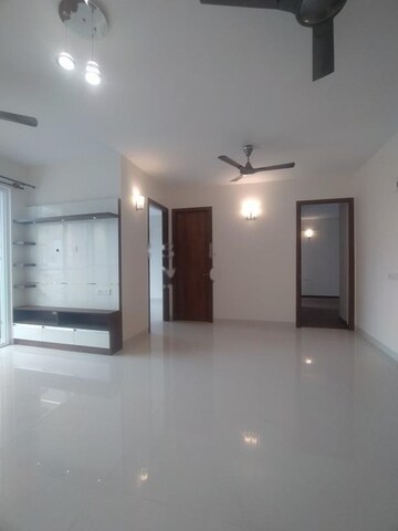 Room in 3 BHK Apartment at Godrej Park Retreat, Sarjapur Road – for Rent
