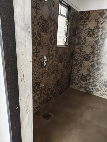 Bathroom in 1 BHK Apartment at Lower Parel West – for Rent